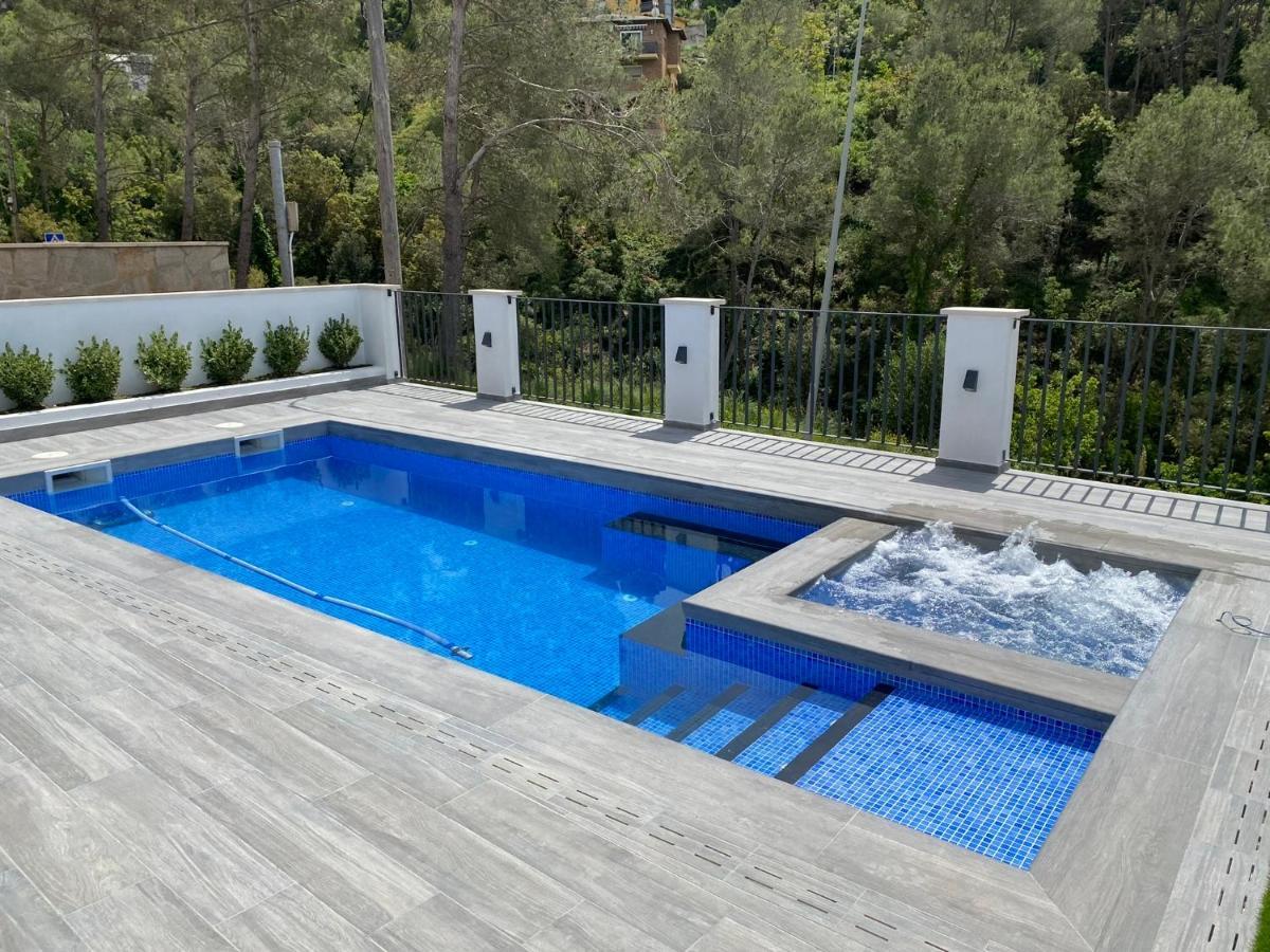 Lux Spa Barcelona Vallirana Zewnętrze zdjęcie
