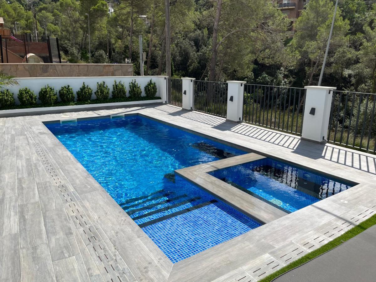 Lux Spa Barcelona Vallirana Zewnętrze zdjęcie